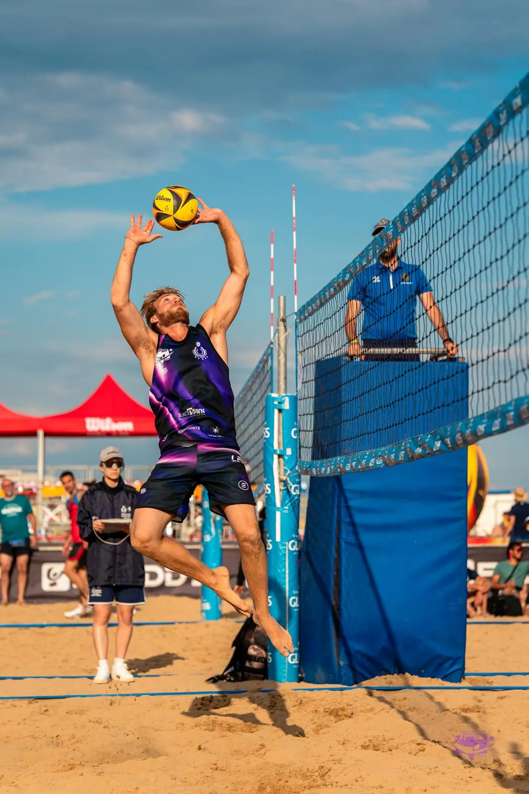 Azione dinamica Beach Volley IFB
